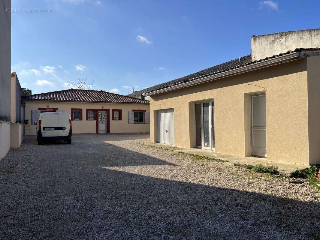 Maison à CASTELSARRASIN