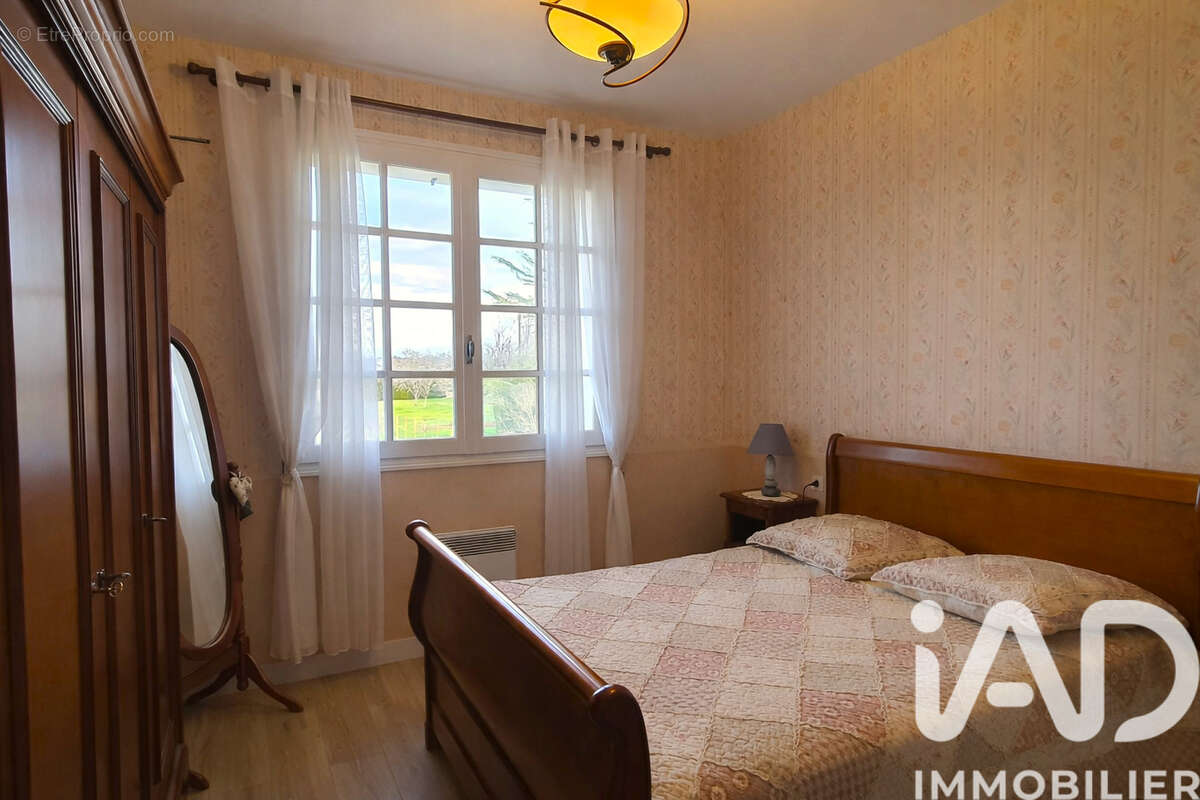 Photo 9 - Maison à CHASSENEUIL-SUR-BONNIEURE