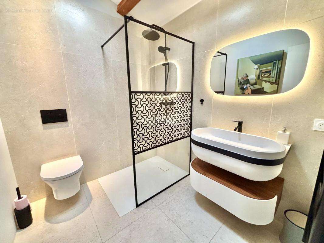 Appartement à VALBONNE