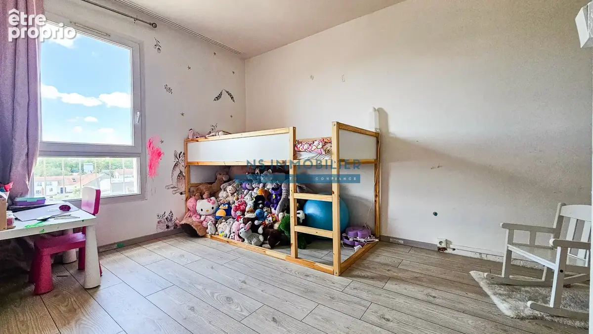 Appartement F4 70 m2 + Cave + Garage - photo 6