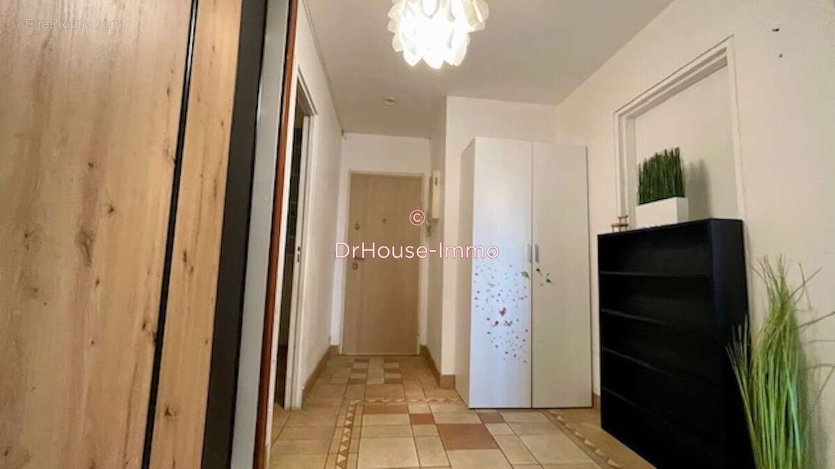 Appartement à VILLEMOMBLE