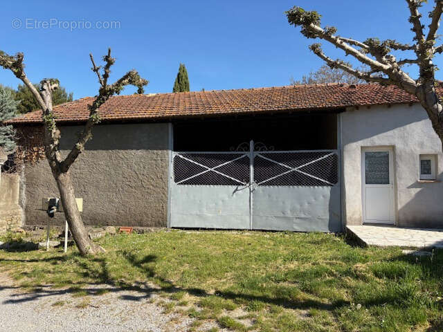 Appartement à SAINT-CHRISTOL-LES-ALES