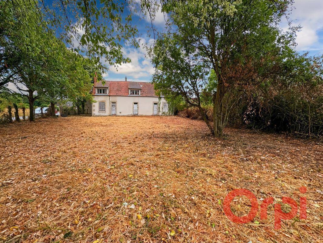 Maison à UZAY-LE-VENON