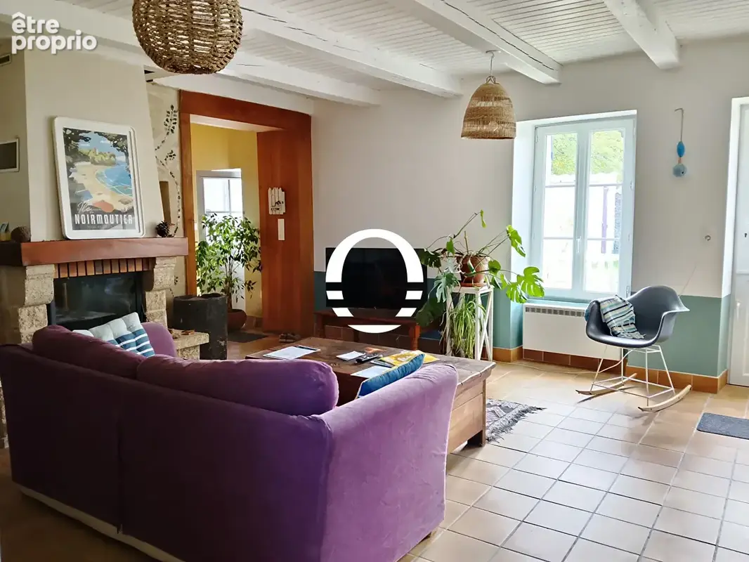 La Plaine Sur Mer 44770, Maison en pierre au calme à 1km5 de la mer - photo 3