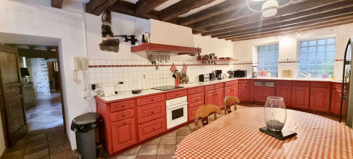 Maison à CHALAUTRE-LA-GRANDE