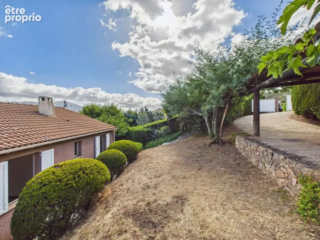 Villa a vendre a confina - photo 9