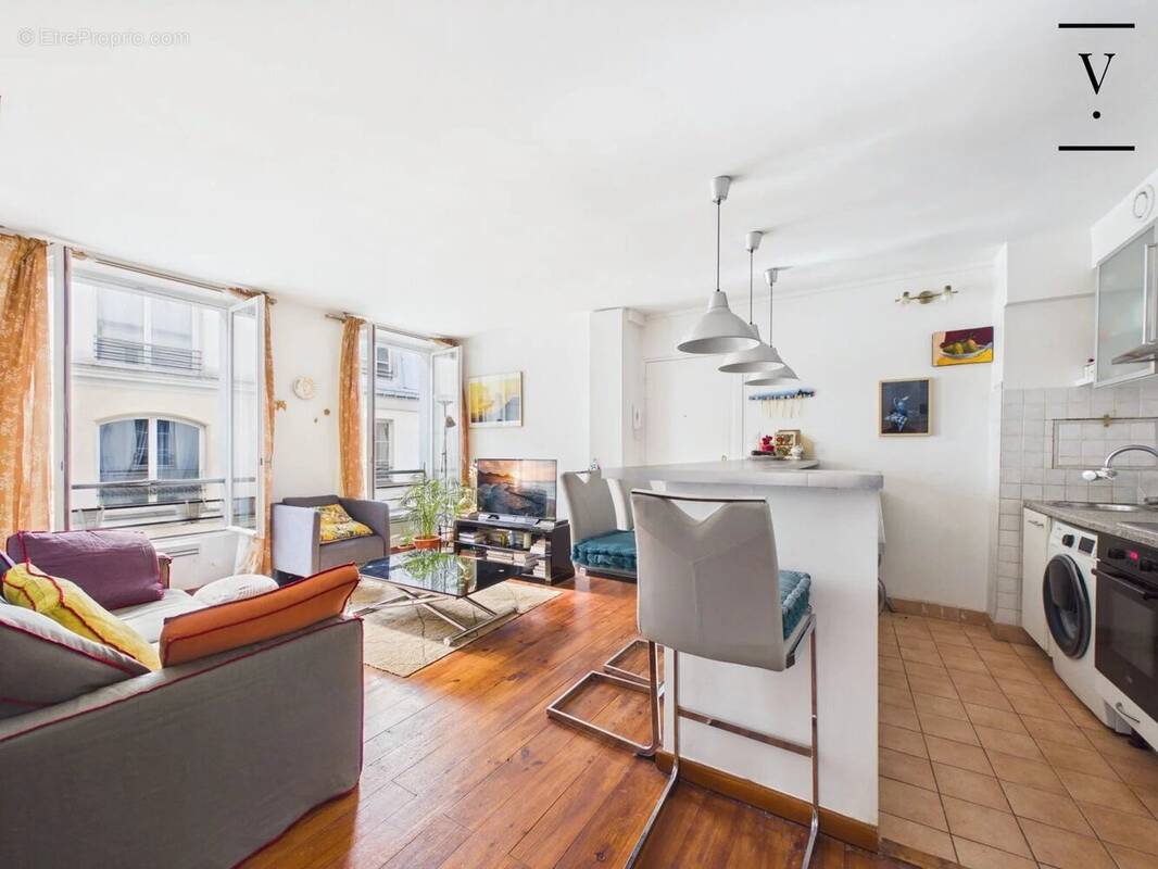 Appartement à PARIS-11E