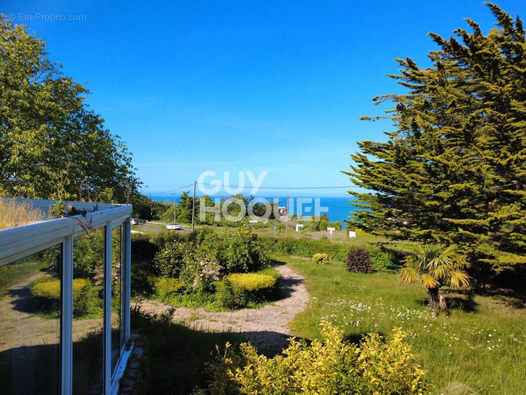 Maison à ETABLES-SUR-MER