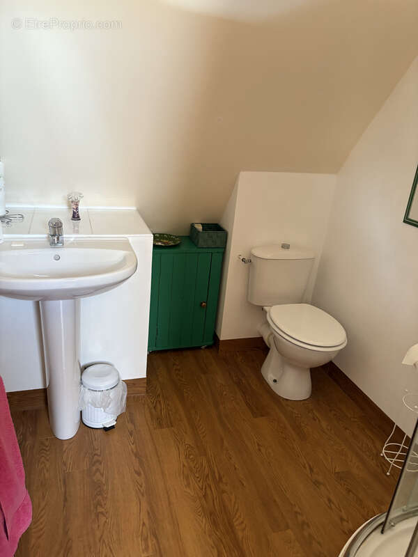 Maison à AMBRIERES-LES-VALLEES