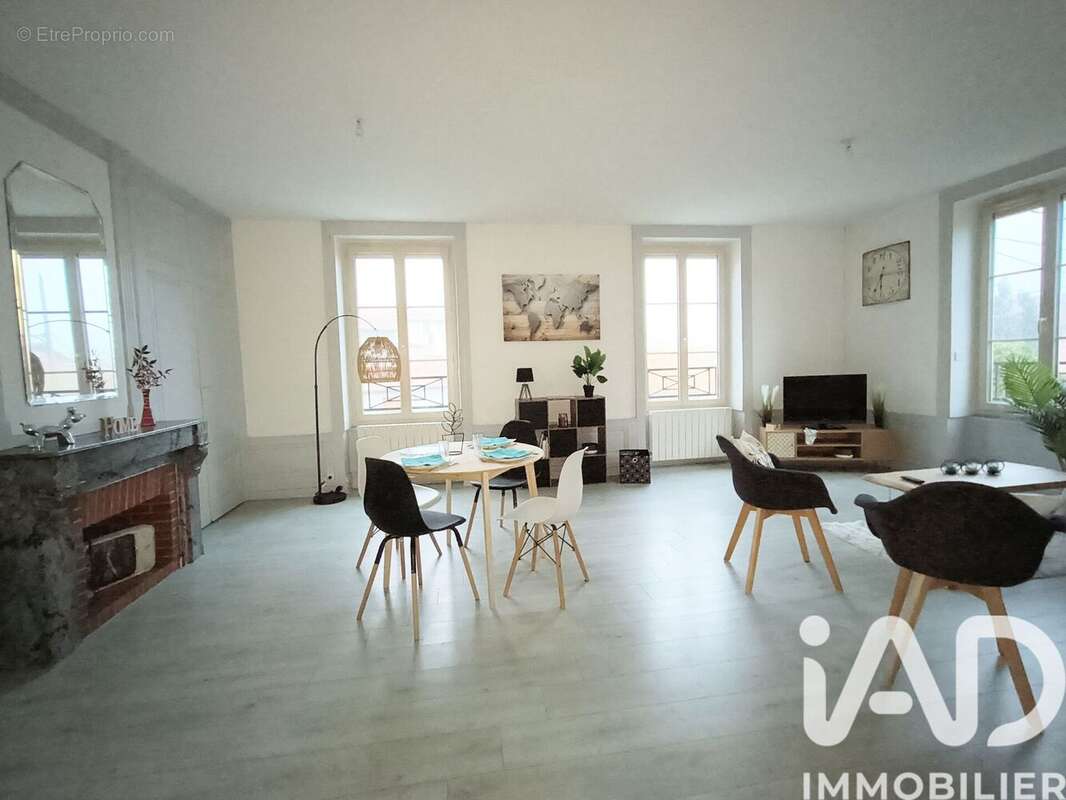 Photo 2 - Appartement à SAINTE-FOY-L'ARGENTIERE