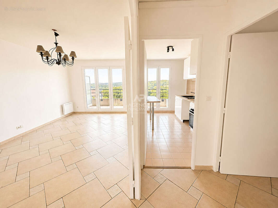 Appartement Meulan En Yvelines 2 pièce(s) 50.43 m2 - photo 3