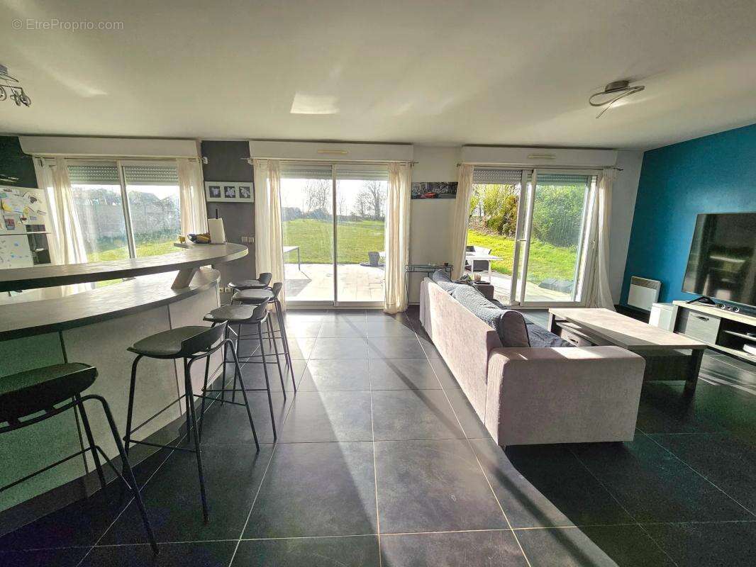 Maison à FERRIERES-EN-GATINAIS