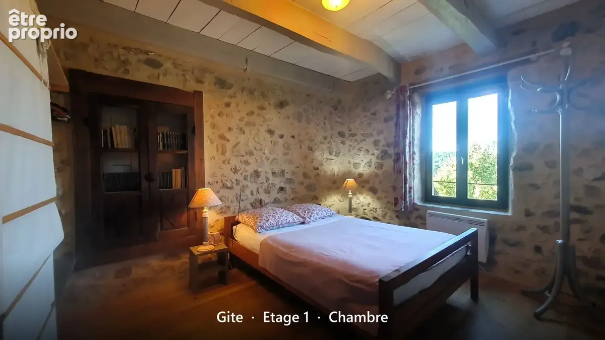 Maison en pierre avec gîte, piscine naturelle et vue - 3 500 m² - photo 14
