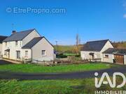 Photo 1 - Maison à MONTRELAIS