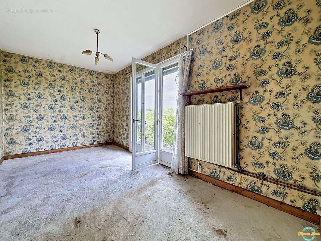 Maison à LES COTES-D'AREY
