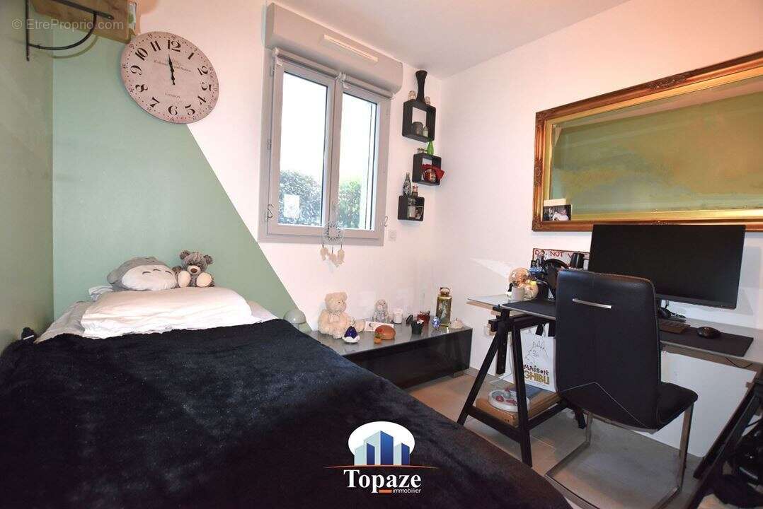 Appartement à PUGET-SUR-ARGENS