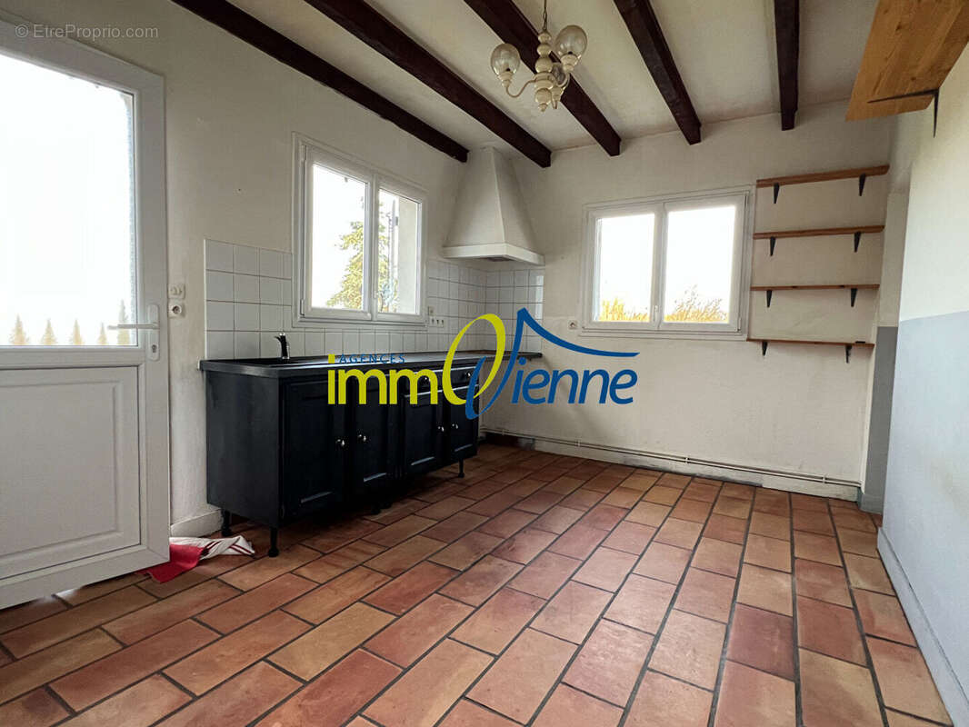 Maison à VALDIVIENNE