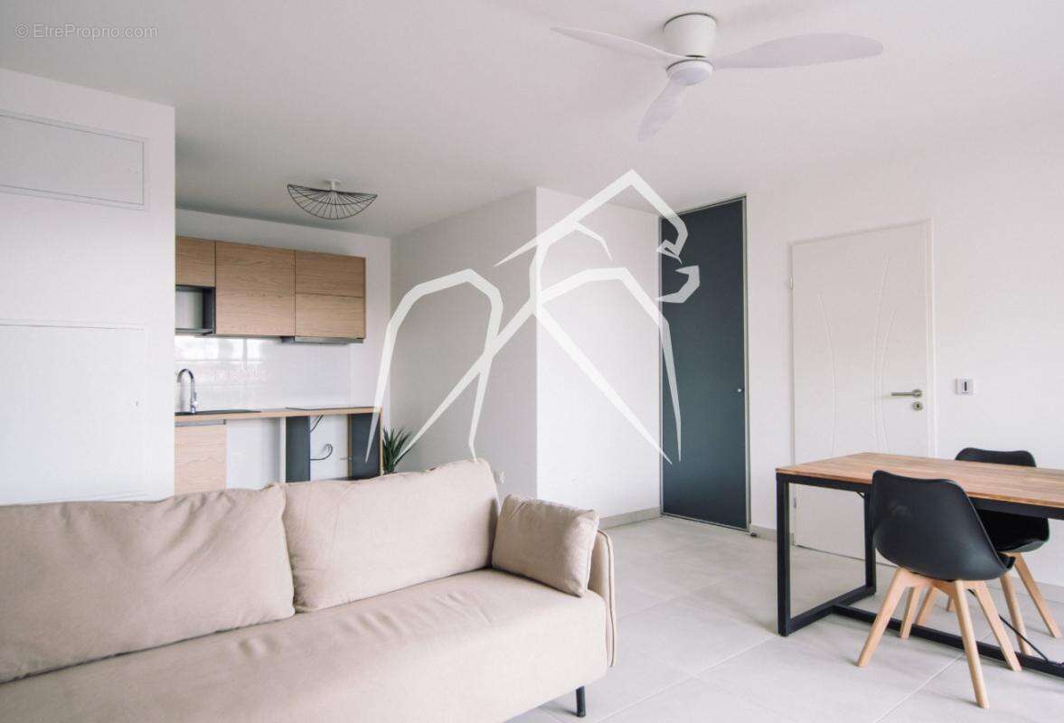 Appartement à CASTELNAU-LE-LEZ
