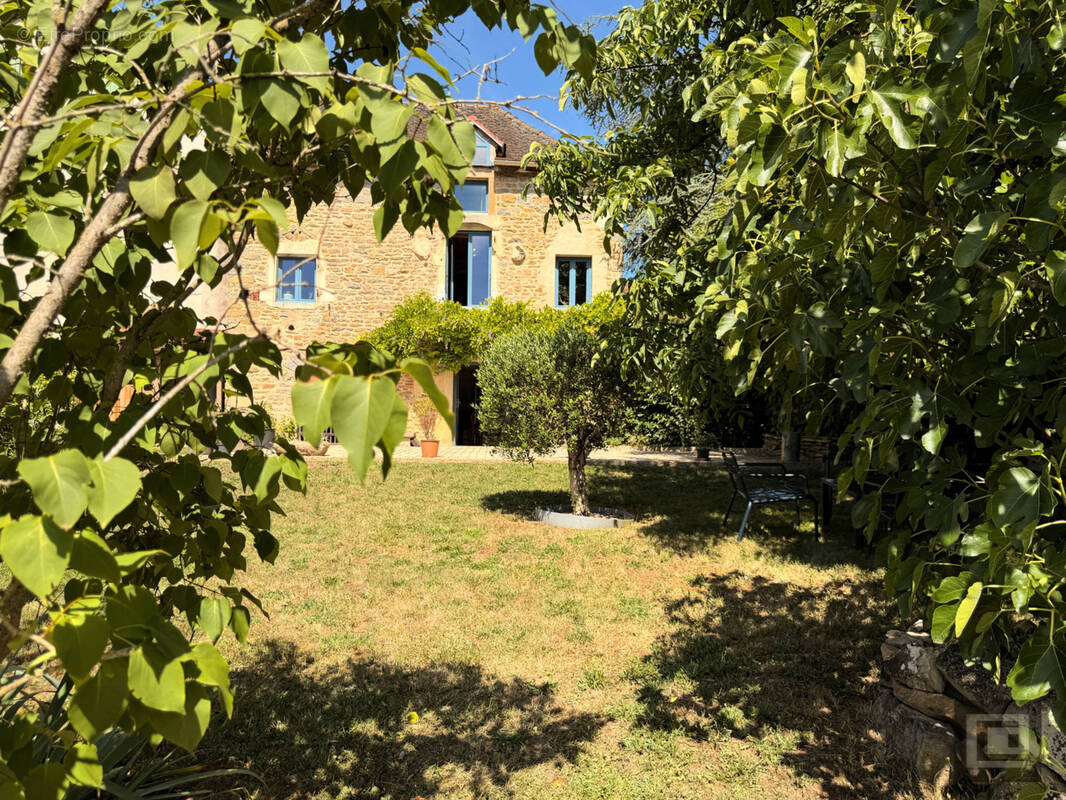 Maison à JAMBLES
