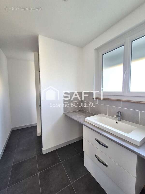 Photo 8 - Maison à SAINT-GELAIS