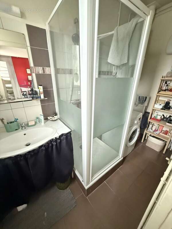 Appartement à PARIS-11E