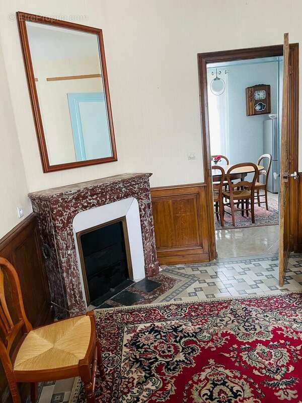 Maison à PONT-L&#039;EVEQUE