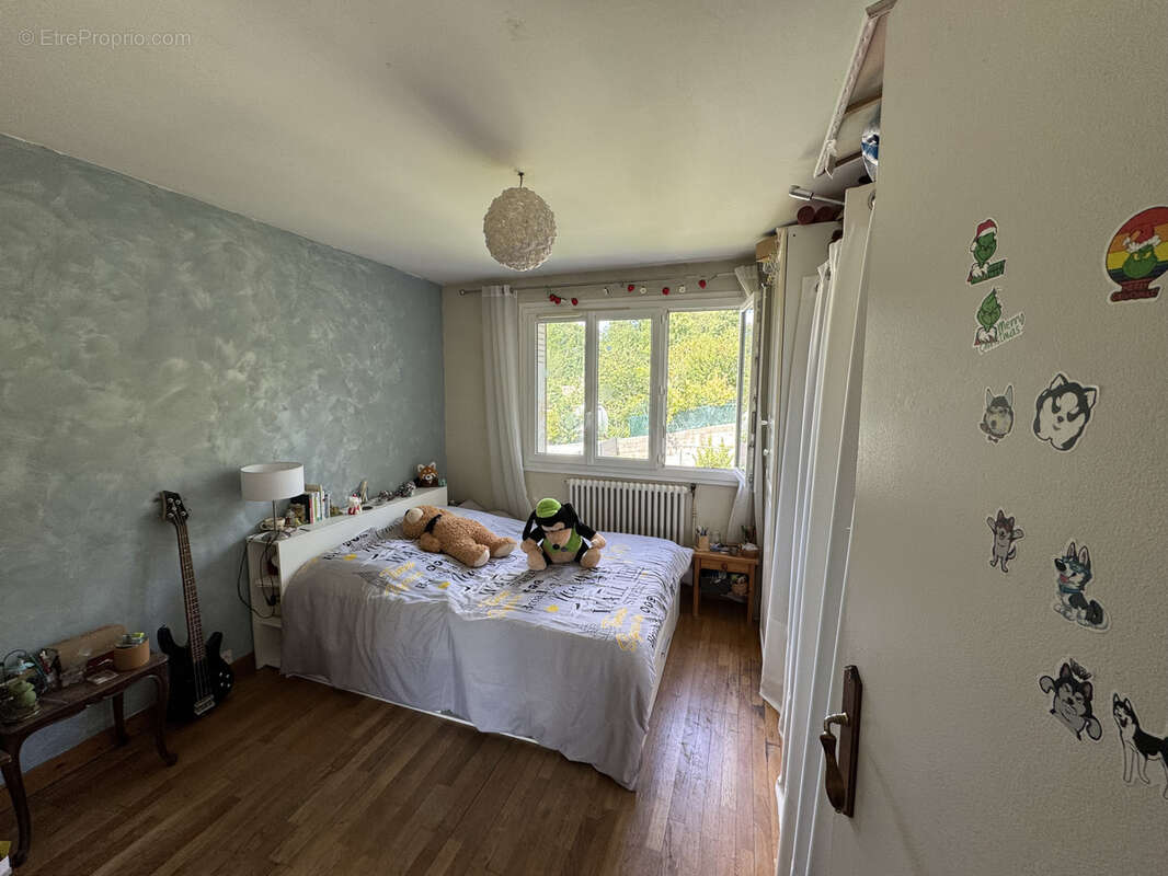 Maison à LE THILLAY