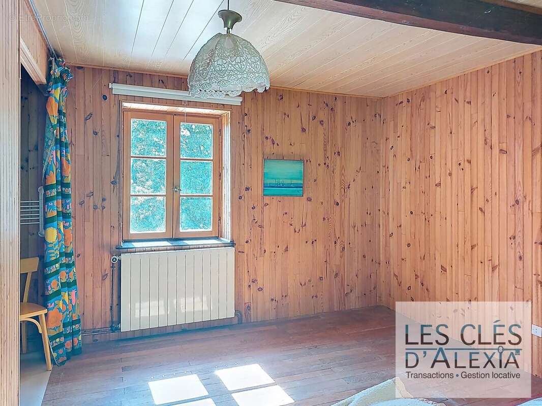 Maison à LES COTES-D'AREY