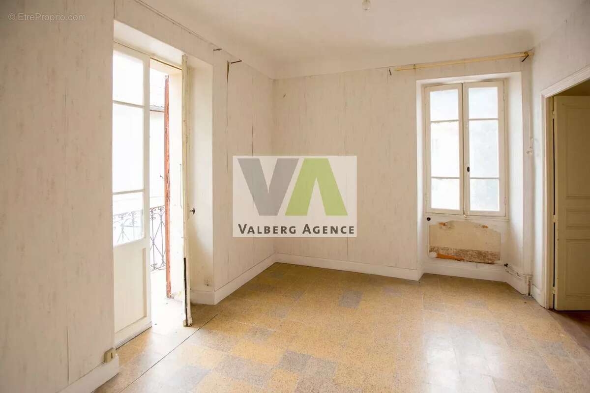 Maison à Villeneuve d' Entraunes - photo 6