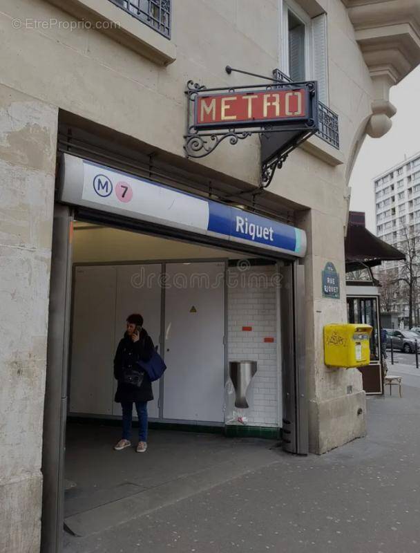 Commerce à PARIS-19E