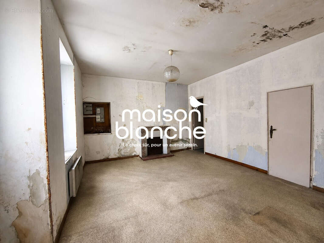 Maison 101 m² à Geay  - photo 4