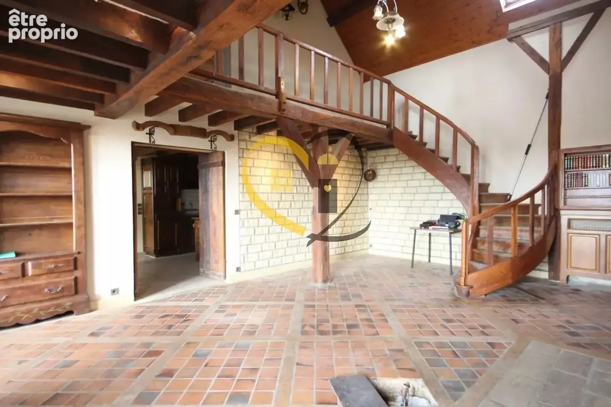 Maison 140 m² avec piscine à Gron - photo 4