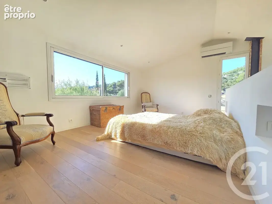 Maison 5 pièces 123 m² à vendre à Ollioules (83190) - photo 12