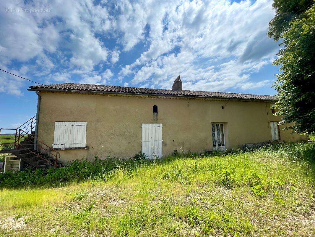 Maison à SAINTE-ALVERE