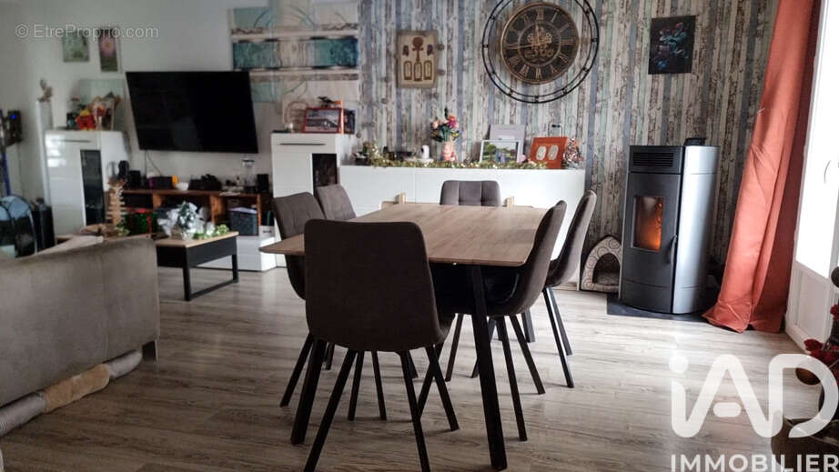 Photo 2 - Maison à ROCHEFORT