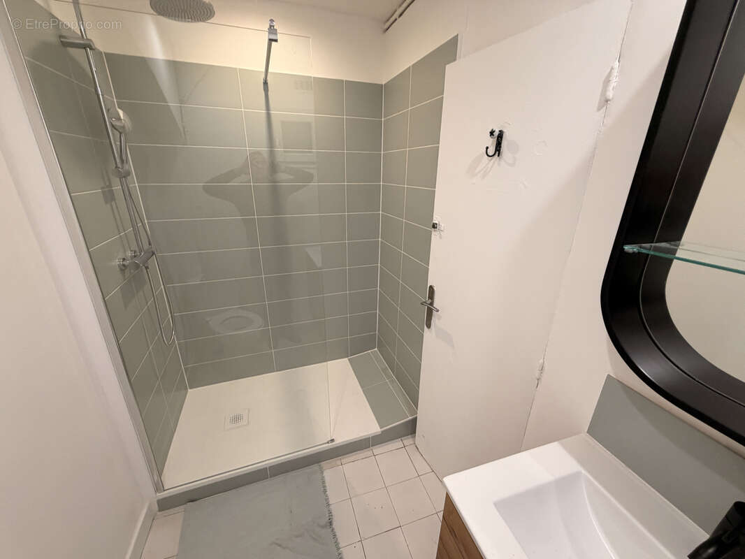 Appartement à MARSEILLE-3E