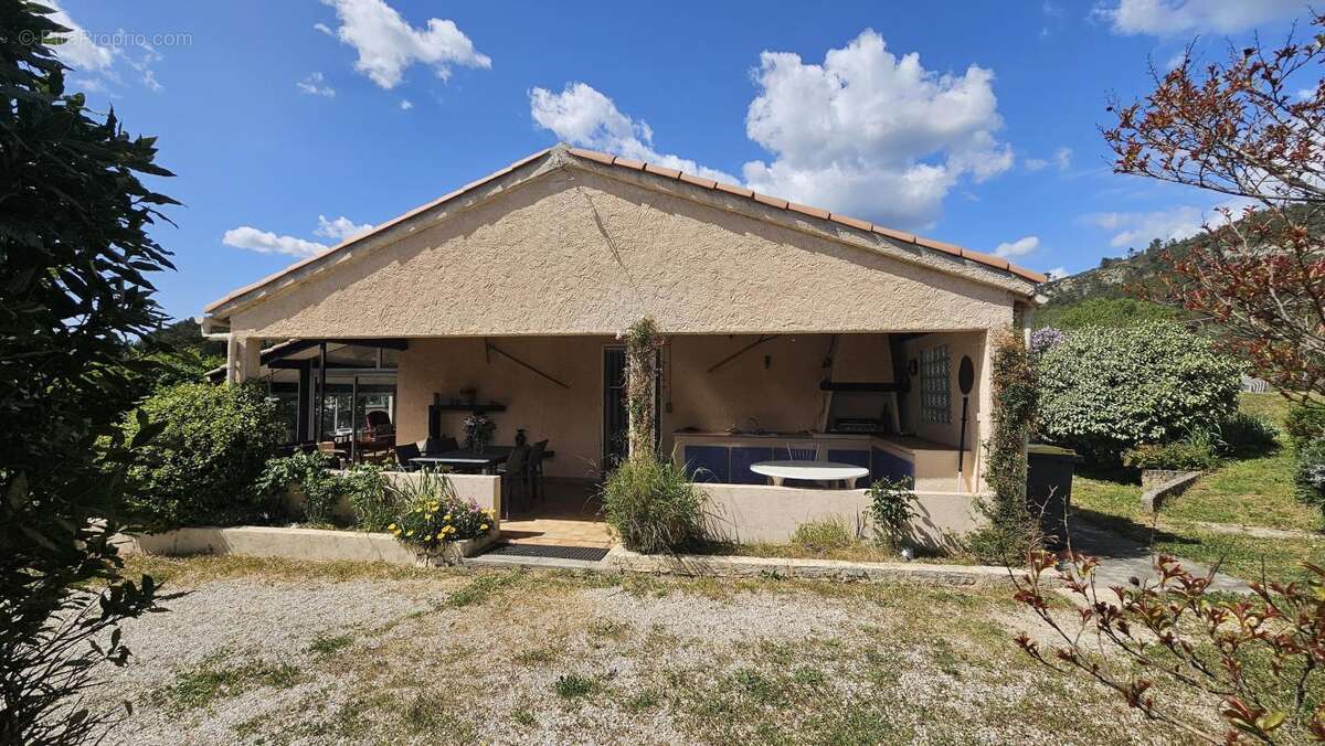 Maison à LE VAL