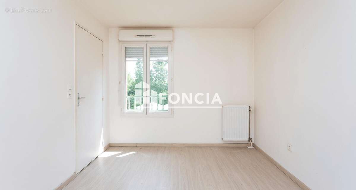 Appartement à PERSAN