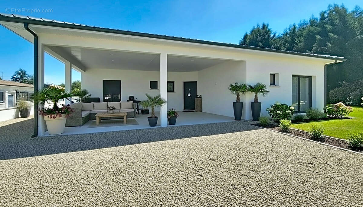 Maison  moderne proche commodités avec jardin et terrasse - photo 13