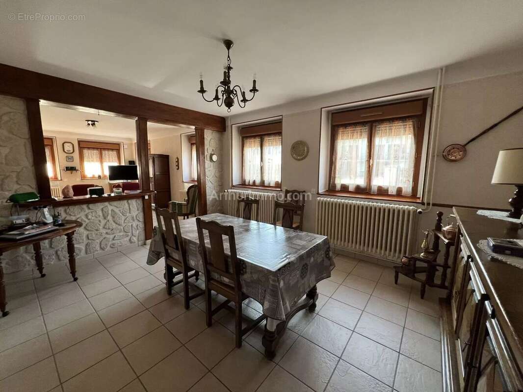 Maison à ALLIGNY-EN-MORVAN