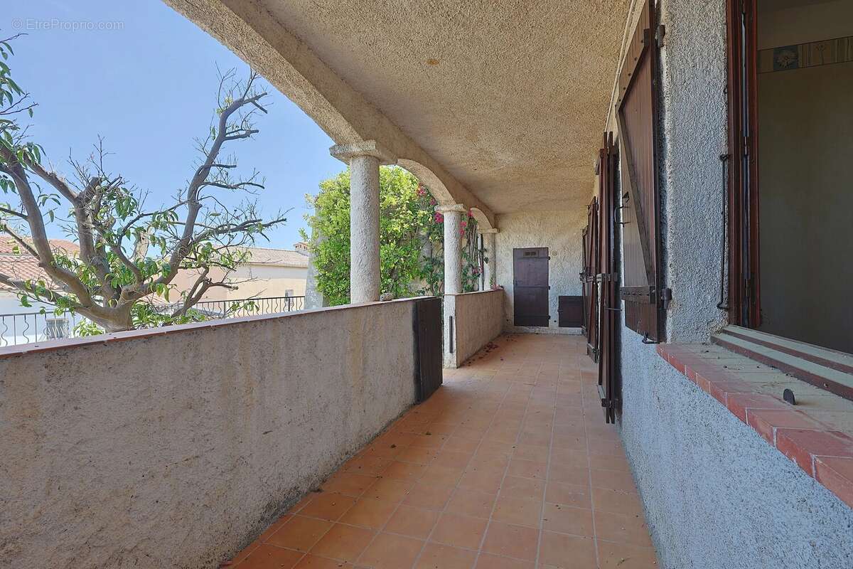 Maison à CAGNES-SUR-MER