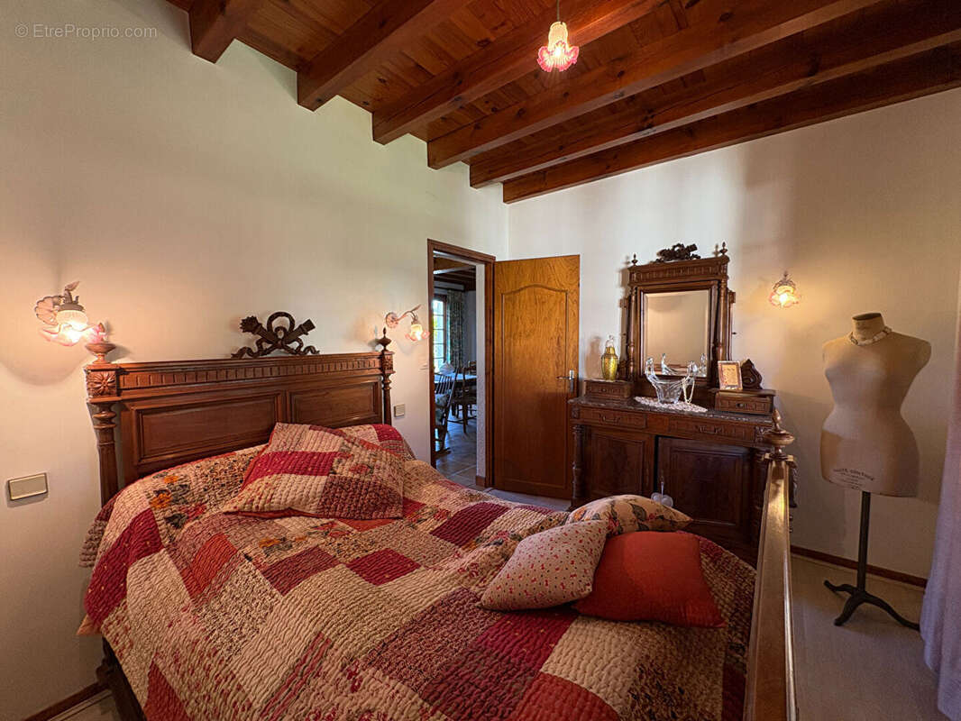 Maison à SAINT-YAGUEN