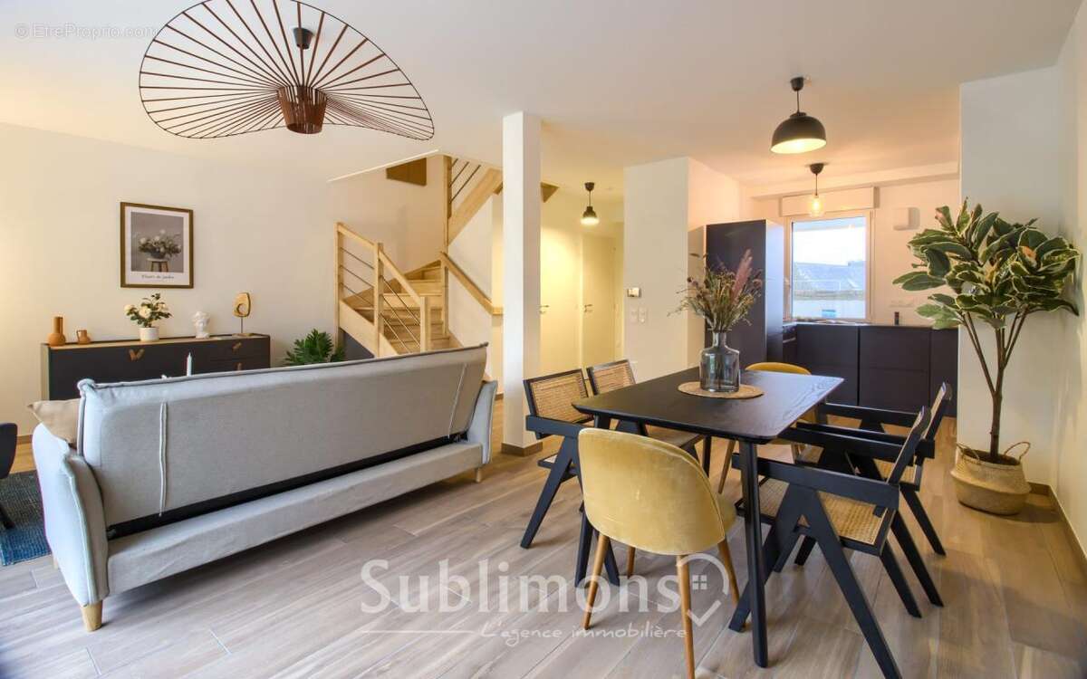 Maison à LARMOR-BADEN