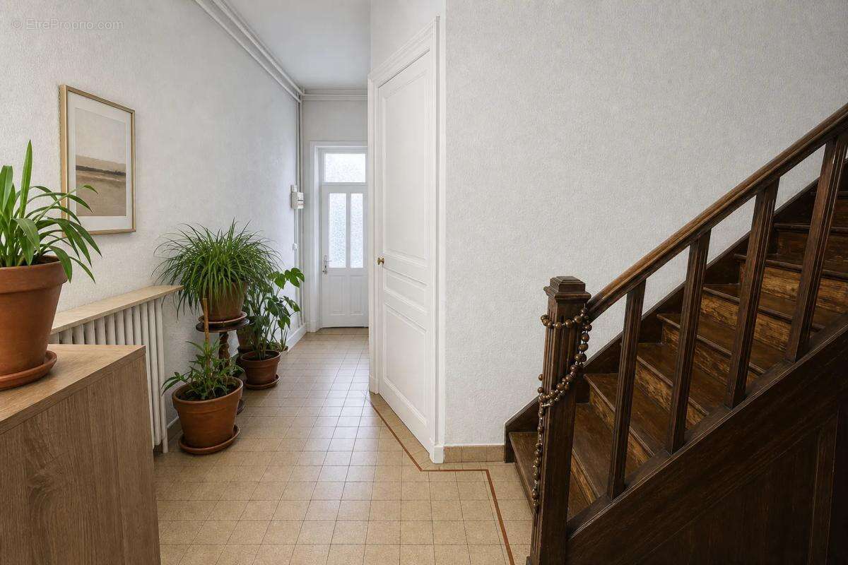 Maison à CHARLIEU