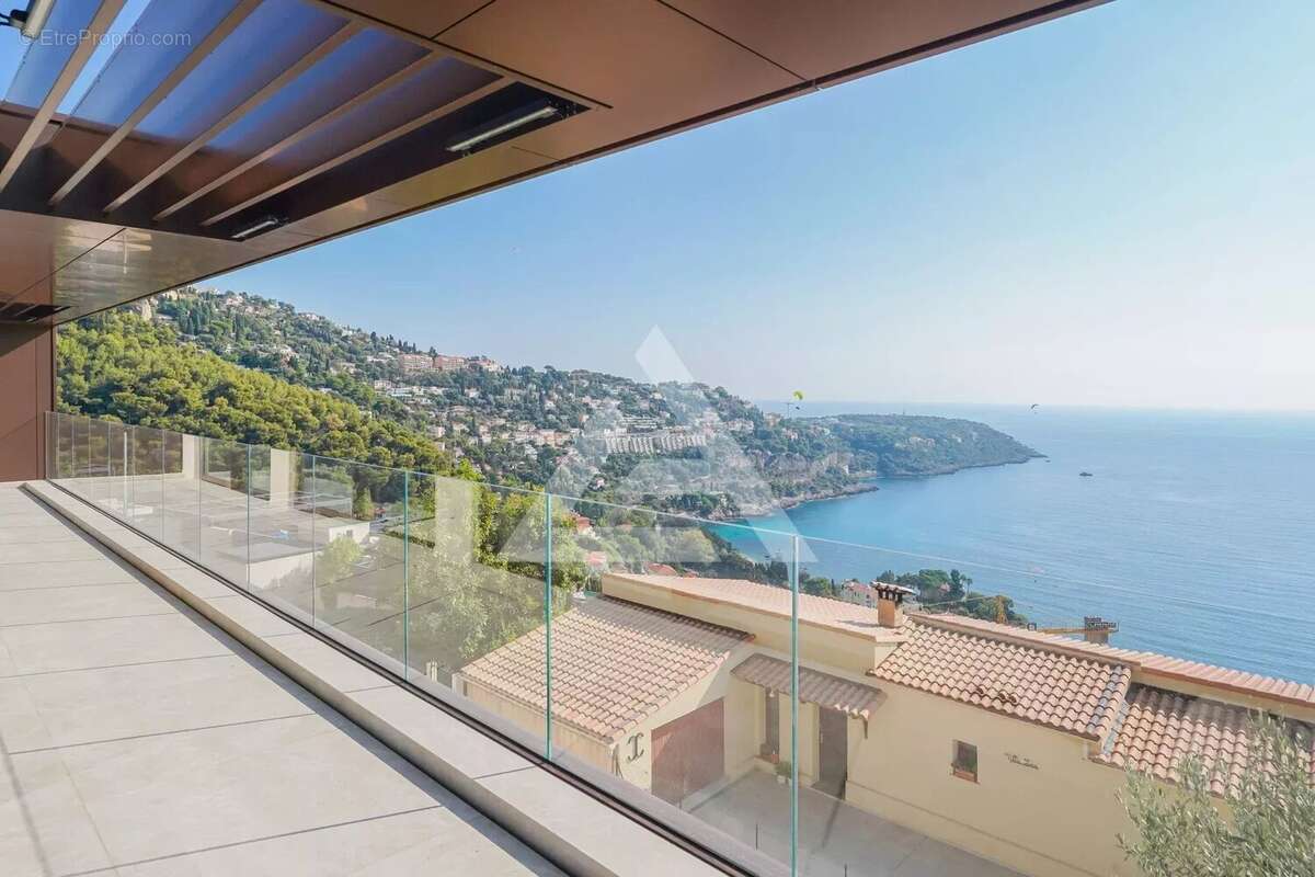 Maison à ROQUEBRUNE-CAP-MARTIN