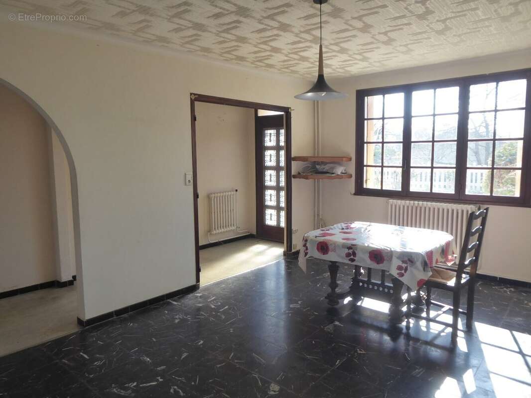 Maison à TREPT