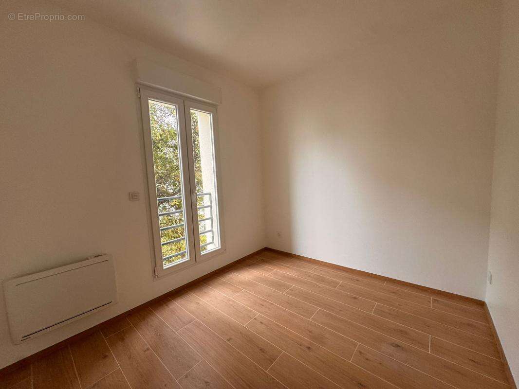 Très beau T4 de 55m², Aubervilliers - photo 4