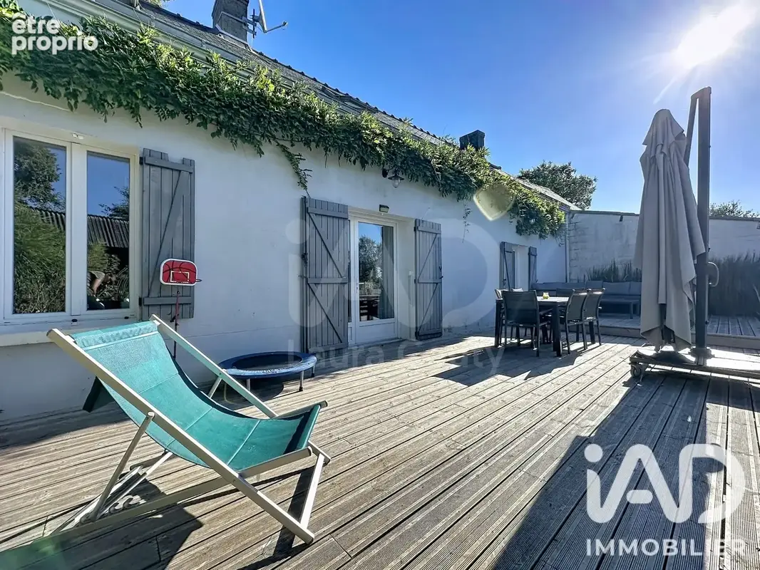 Photo 1 - Maison à LA CHAPELLE-LAUNAY