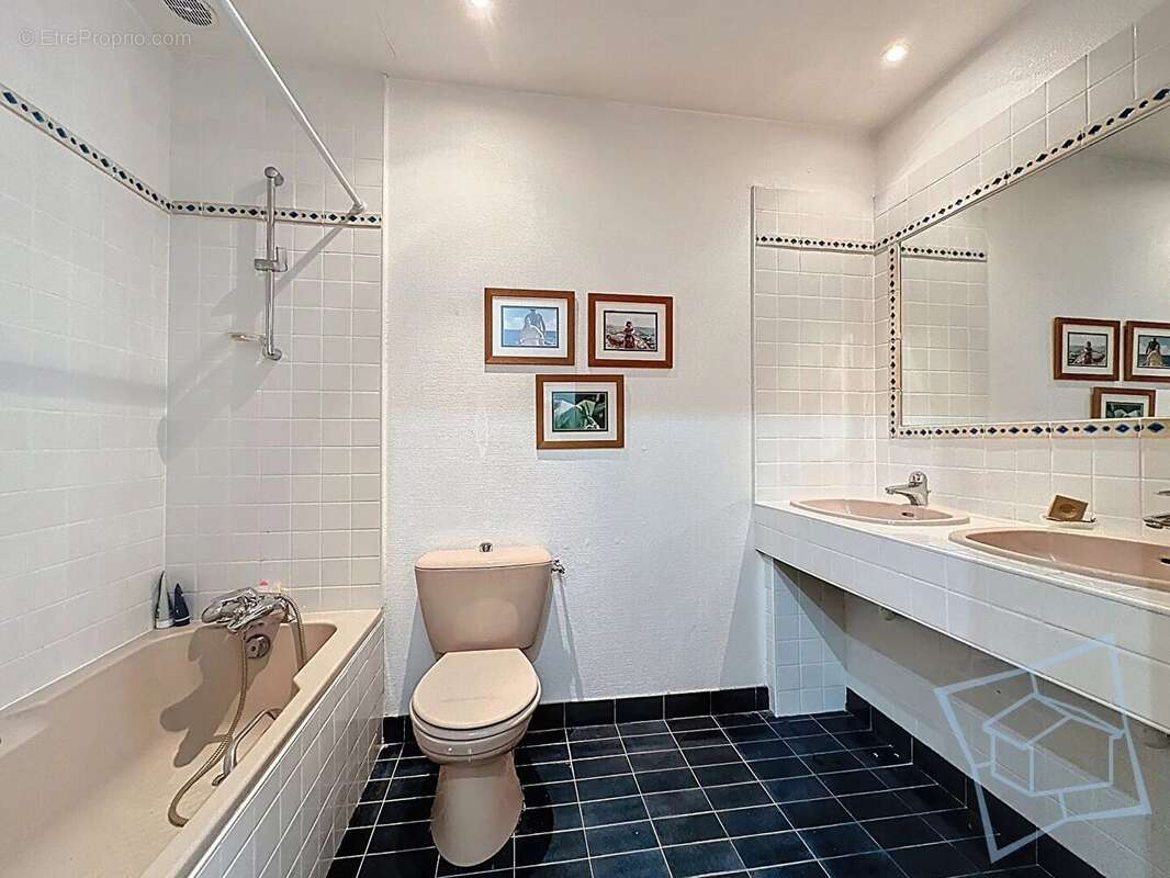 Maison Port Royal - Voisins - 7 pièces 183.85 m2 - photo 14