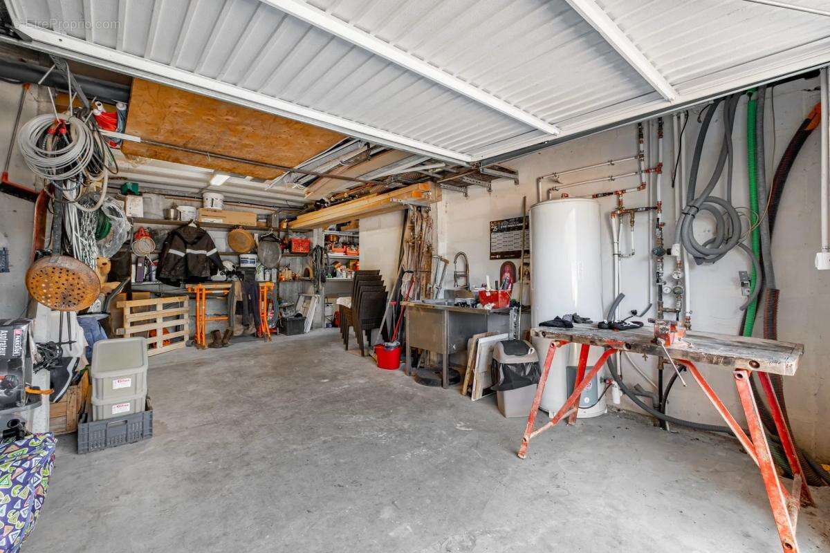 Maison de 6 pièces de 139 m² à Saint-Blaise - photo 16